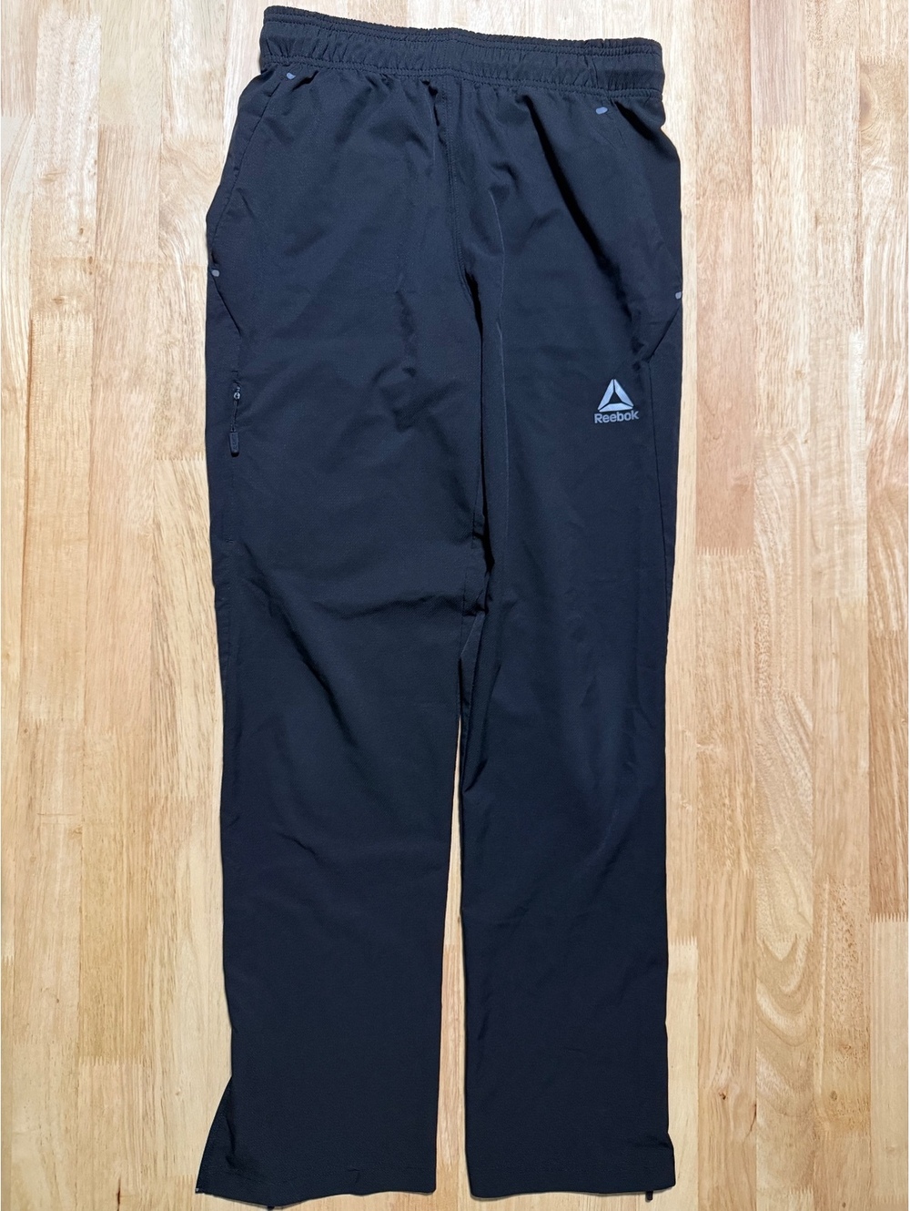 Reebok Women’s Black Track Pants Small Ankle Zips